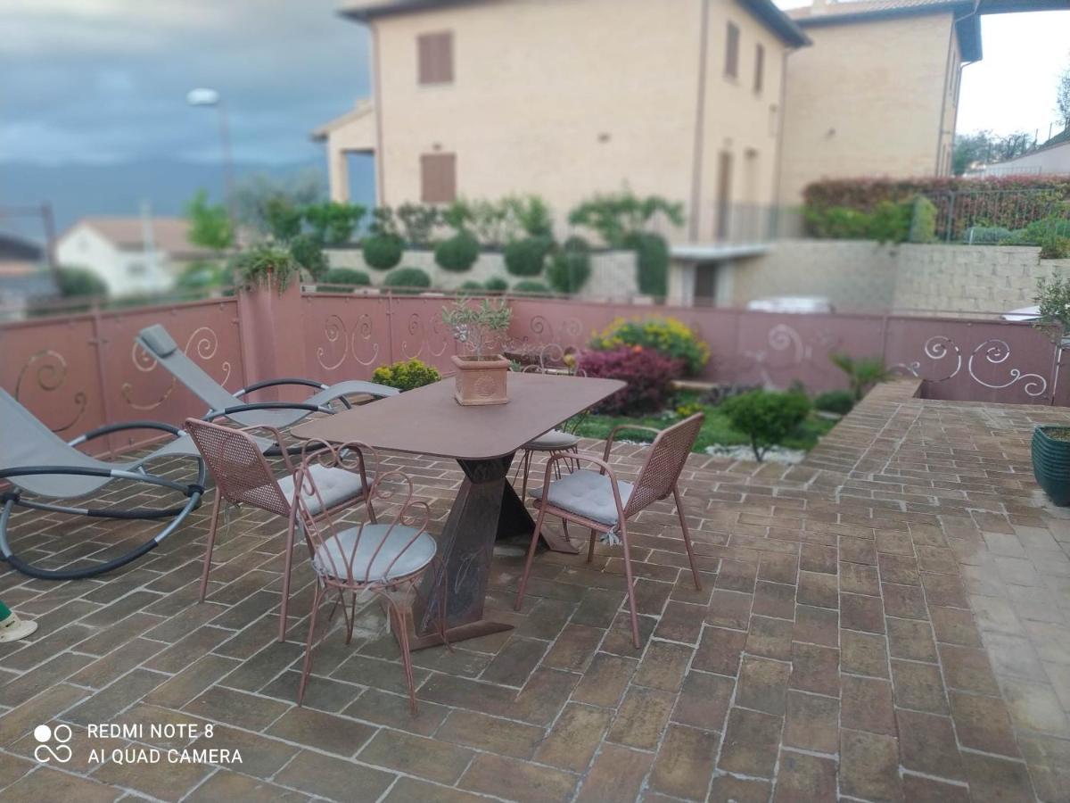 Villa Eden Montefalco Exterior foto